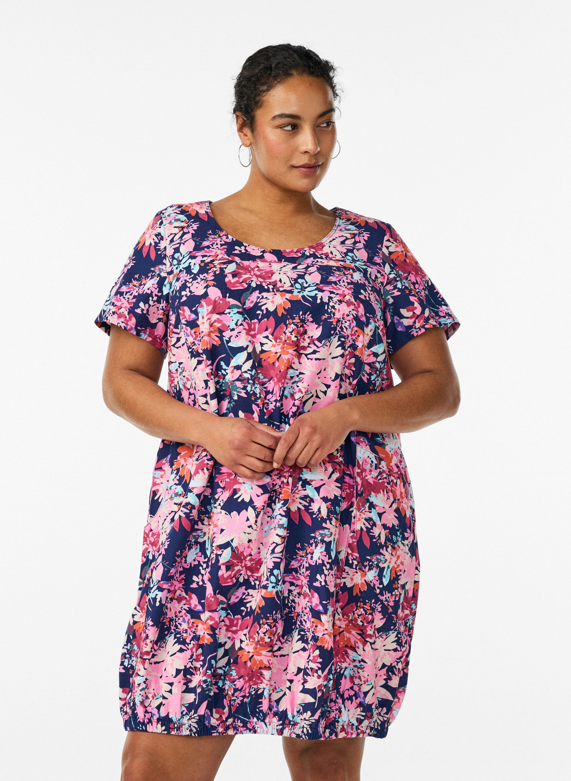 ZizziKort&auml;rmad bomullskl&auml;nning med tryck, Bl&aring;, Model image number 0