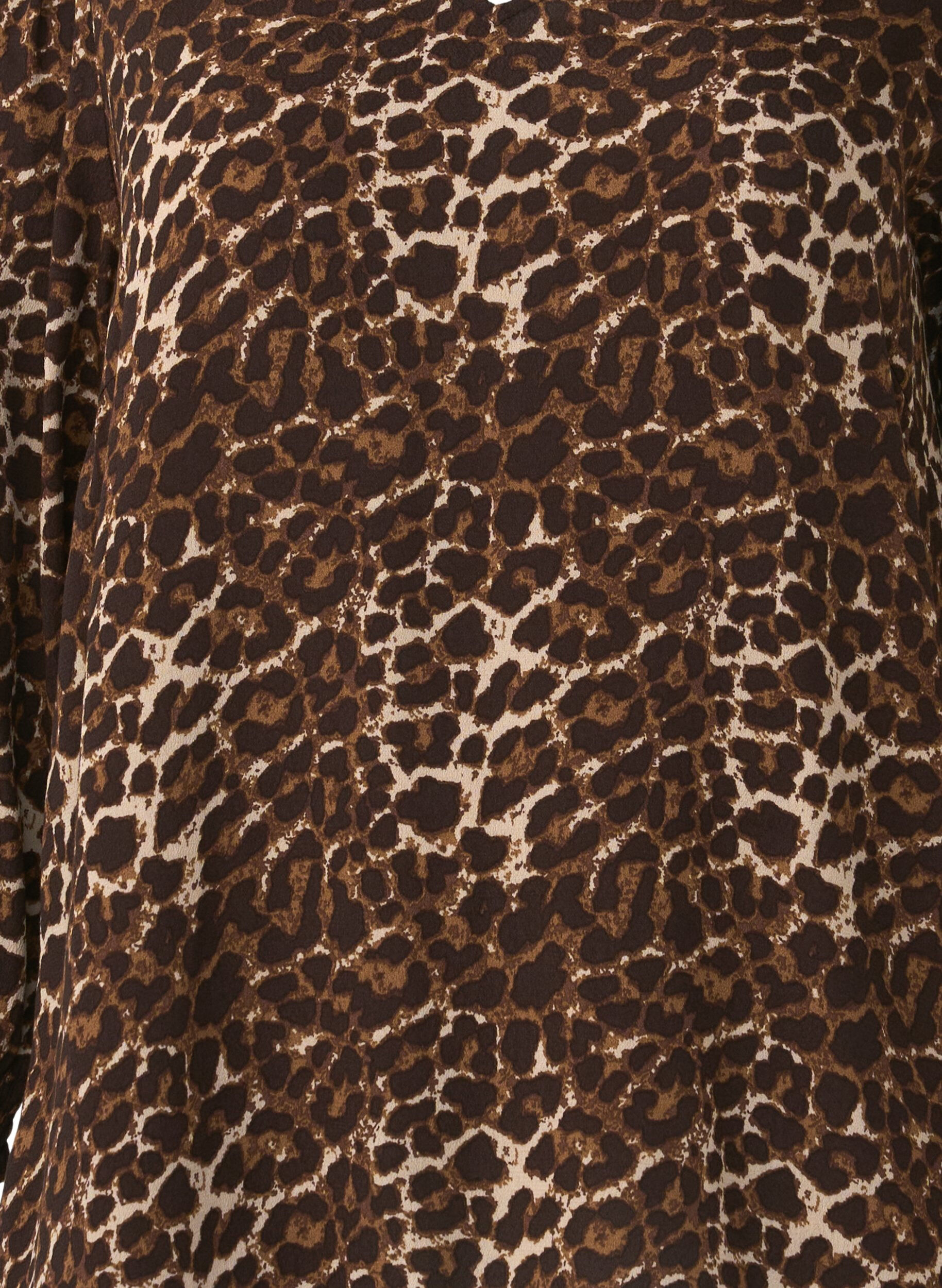 Zizzi Leopardm&ouml;nstrad blus med trekvarts&auml;rm, Leo AOP, Packshot image number 2