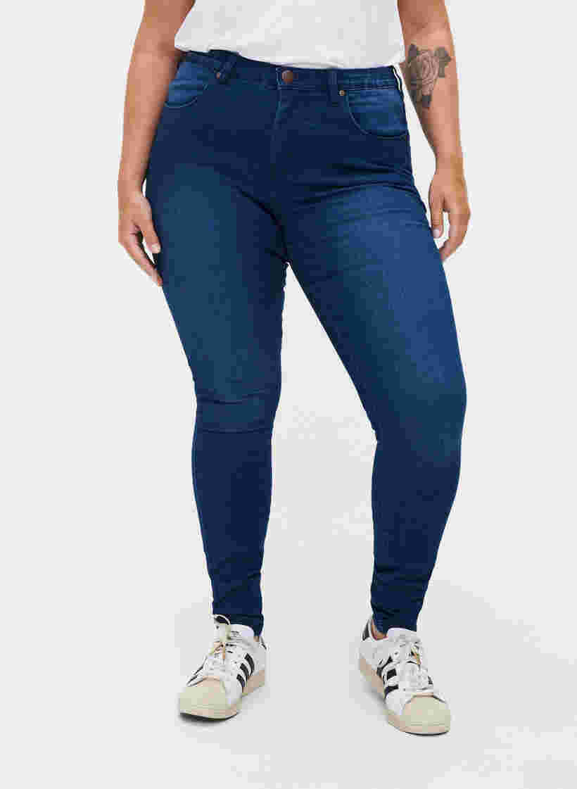 Super slim Amy jeans med hög midja, Blue denim, Model image number 3