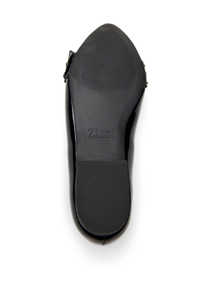 Wide fit - Ballerina med rem och nitar, Svart, Packshot image number 4