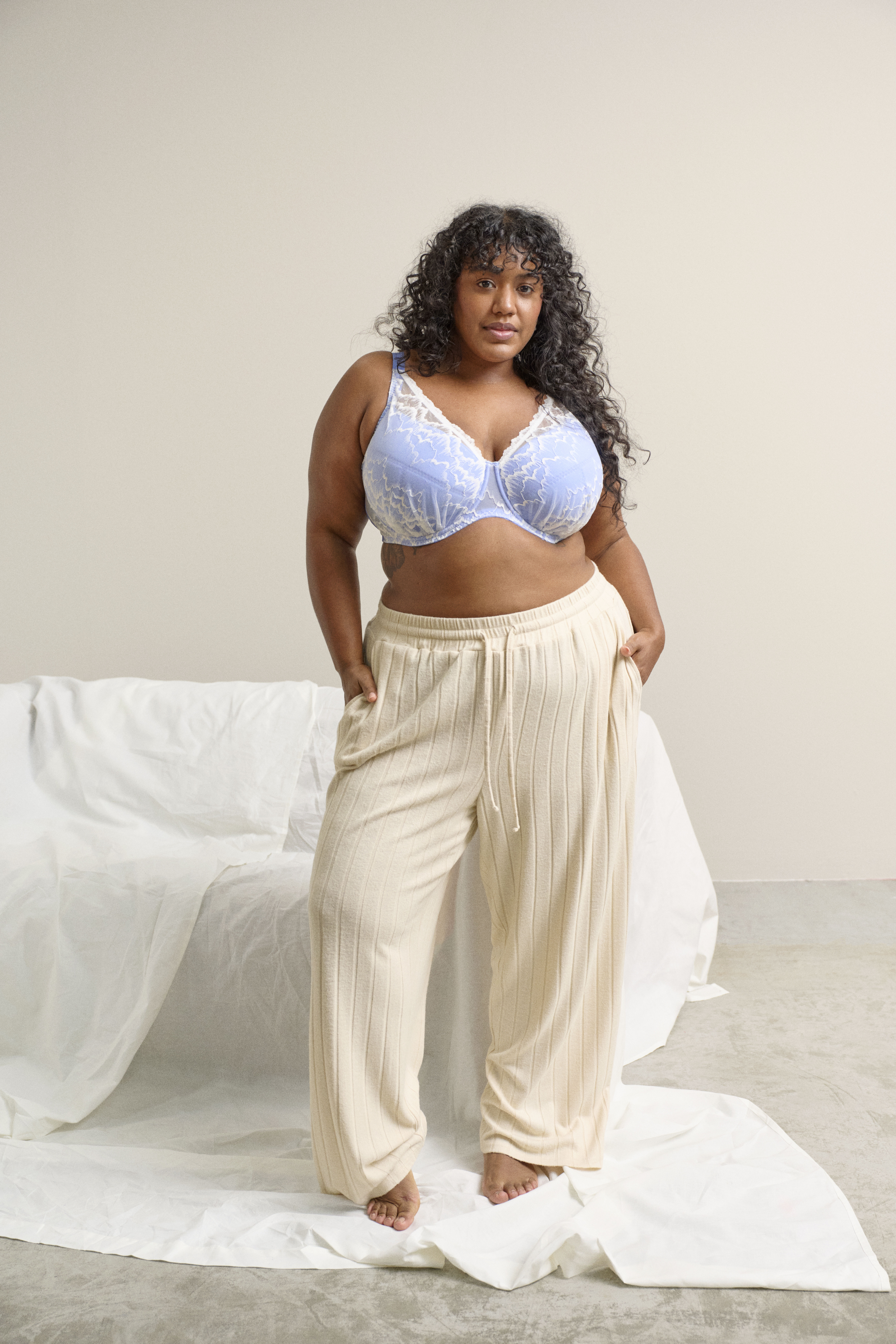 Zizzi Loungebyxor , , Model