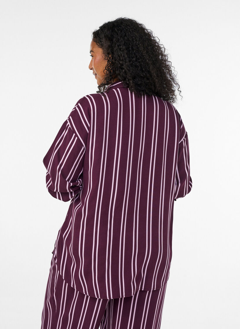 Randig nattskjorta, M&ouml;rk Bordeaux, Model image number 2