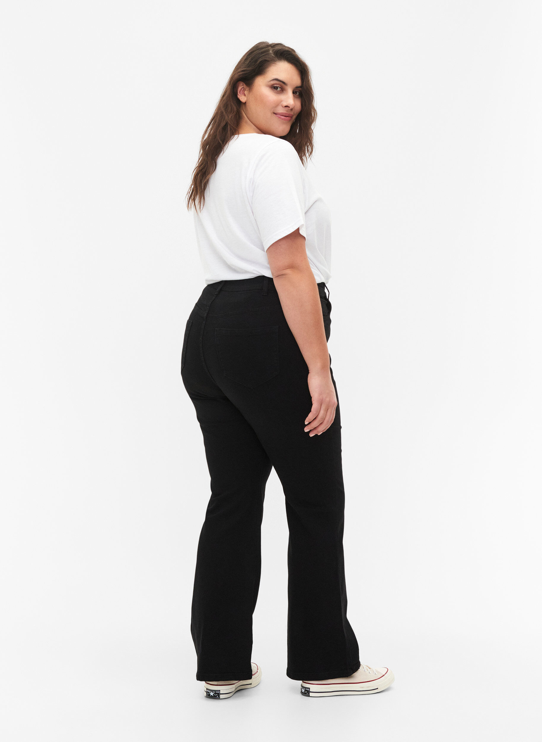 ZizziH&ouml;gmidjade jeans med bootcut, Svart, Model image number 1