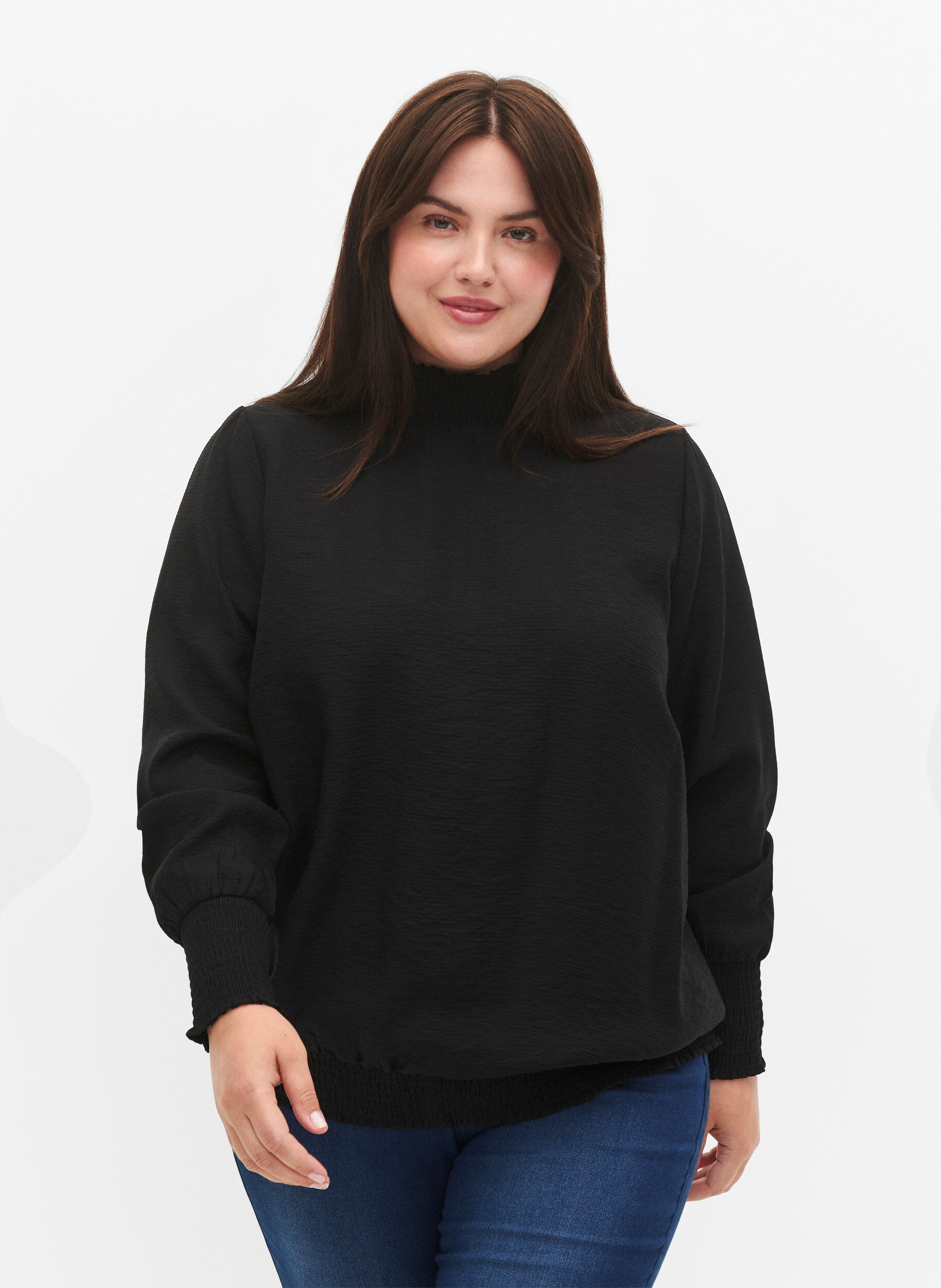 Zizzi Viskosblus med smock, Black, Model image number 0
