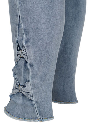 Croppade Amy jeans med rosetter, Light blue, Packshot image number 3
