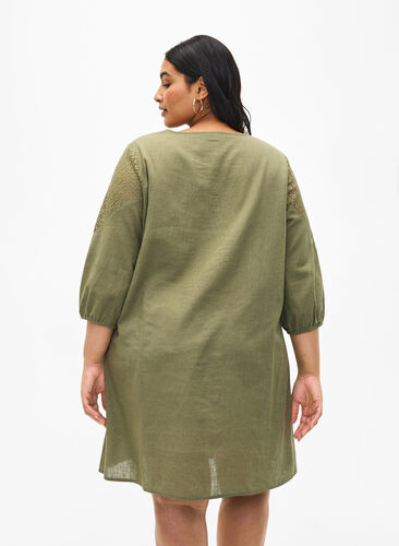 Klänning i bomullsblandning med linne och virkade detaljer, Deep Lichen Green, Model image number 1