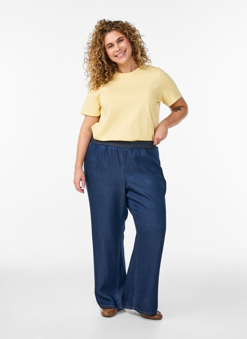 Enkel t-shirt i bomull med rund halsringning, Gul, Model image number 1