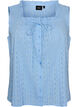 &Auml;rml&ouml;s blus med broderie anglaise och volanger, Bl&aring;, Packshot image number 0