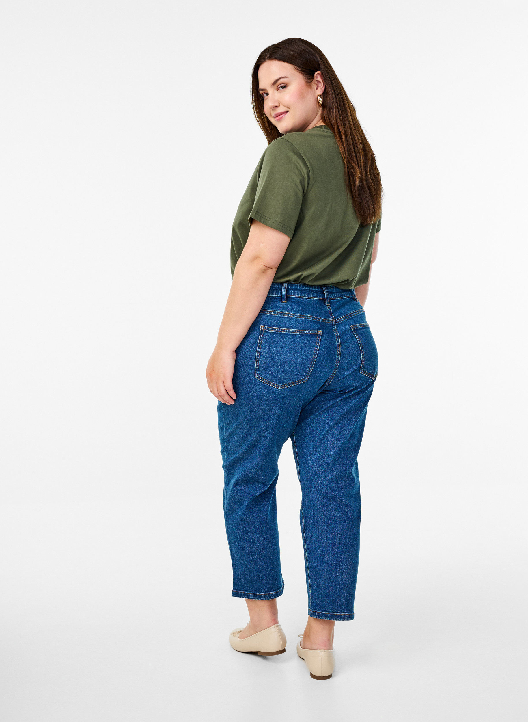 Zizzi Croppade Vera-jeans med raka ben, Bl&aring;, Model image number 1