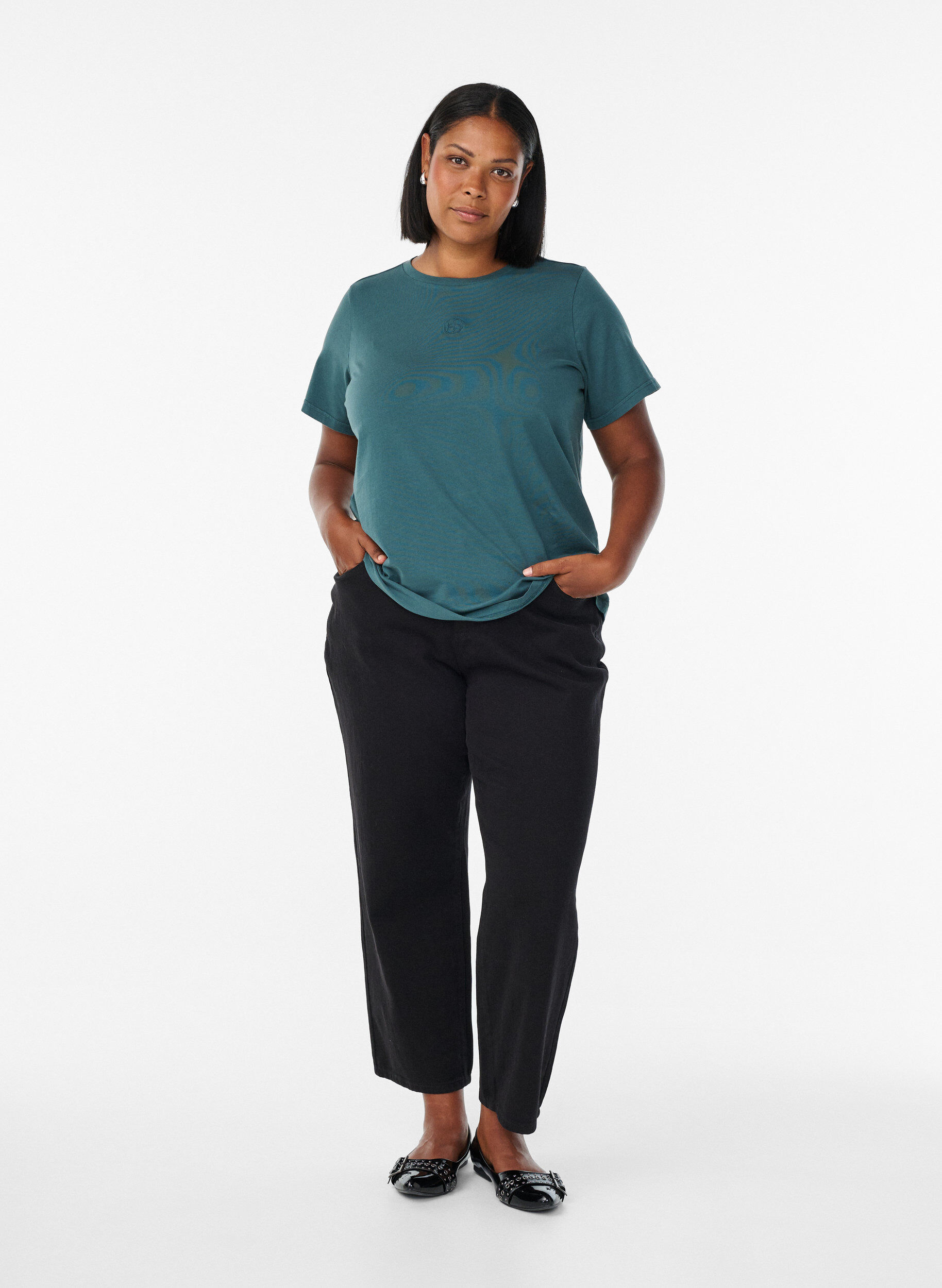 Zizzi T-shirt i ekologisk bomull med tv&auml;ttad look, Bl&aring;, Model image number 1