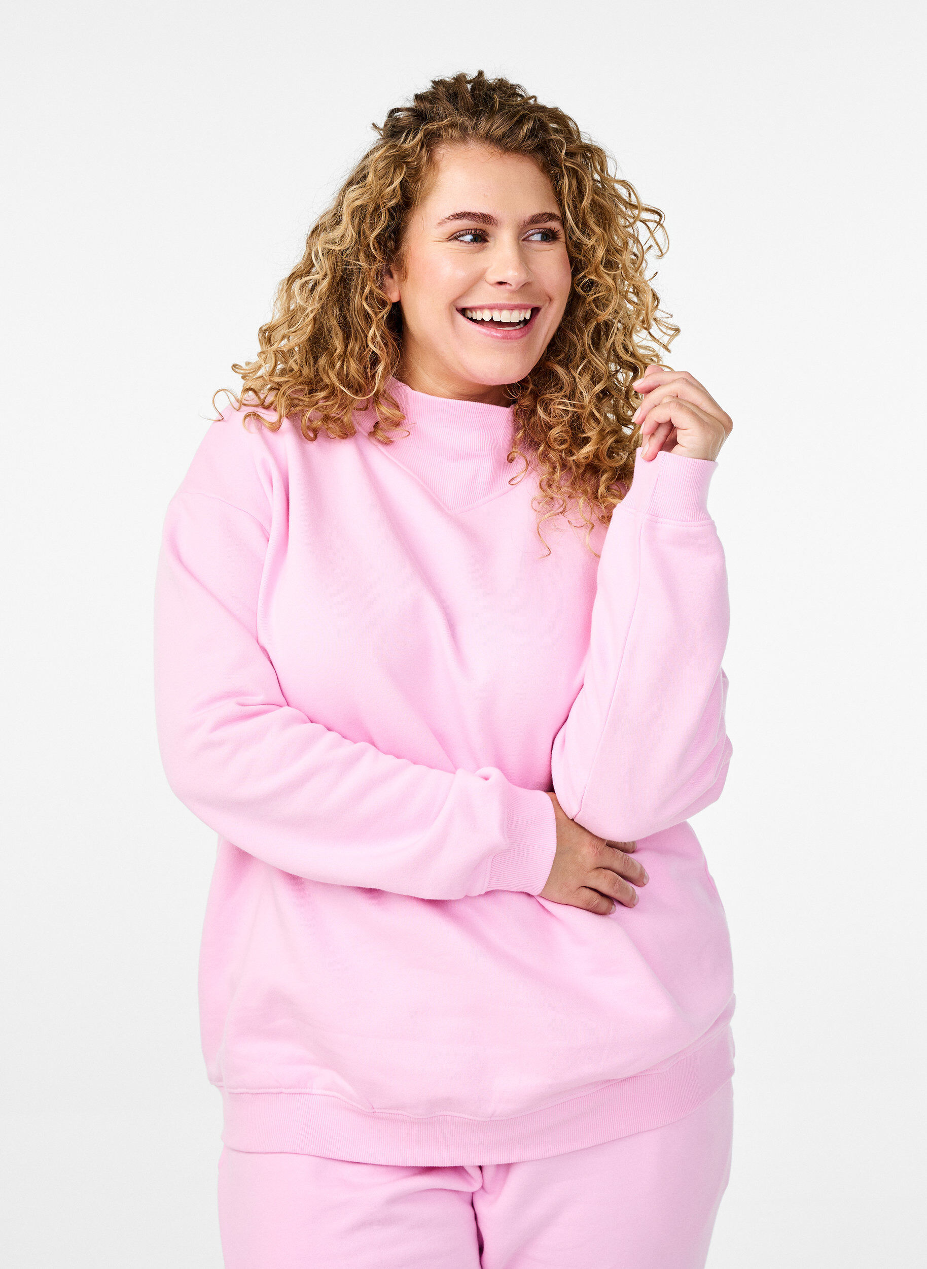 Zizzi Sweatshirt med h&ouml;g krage och l&aring;nga &auml;rmar, Rosa, Model image number 0