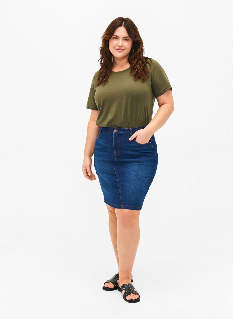 FLASH - T-shirt med rund halsringning, Olivie Night, Model image number 2