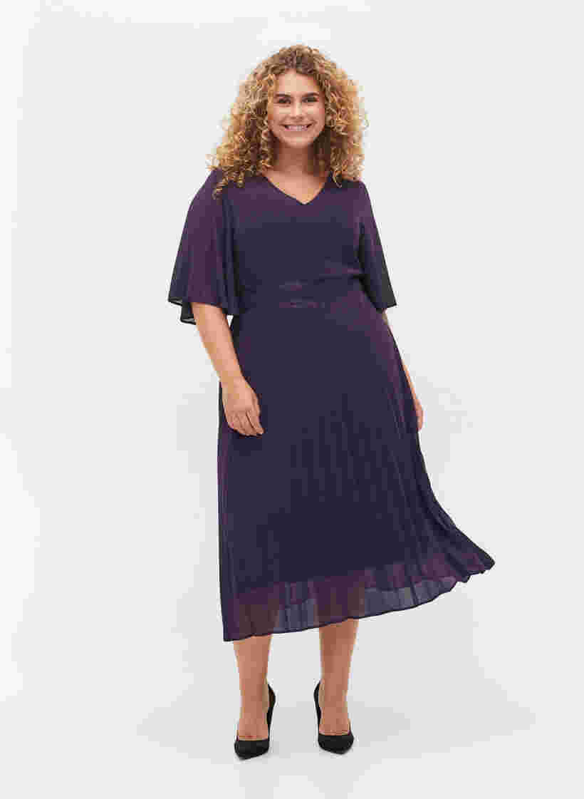 Plisserad klänning med korta ärmar, Purple Velvet, Model image number 2