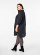 Kort kl&auml;nning med krage och br&ouml;stficka, Svart, Model image number 2