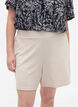 L&ouml;st sittande shorts med fickor, Beige, Model image number 3