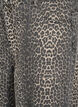 Leopardm&ouml;nstrade jeansshorts i bermuda-modell, Brun, Packshot image number 2