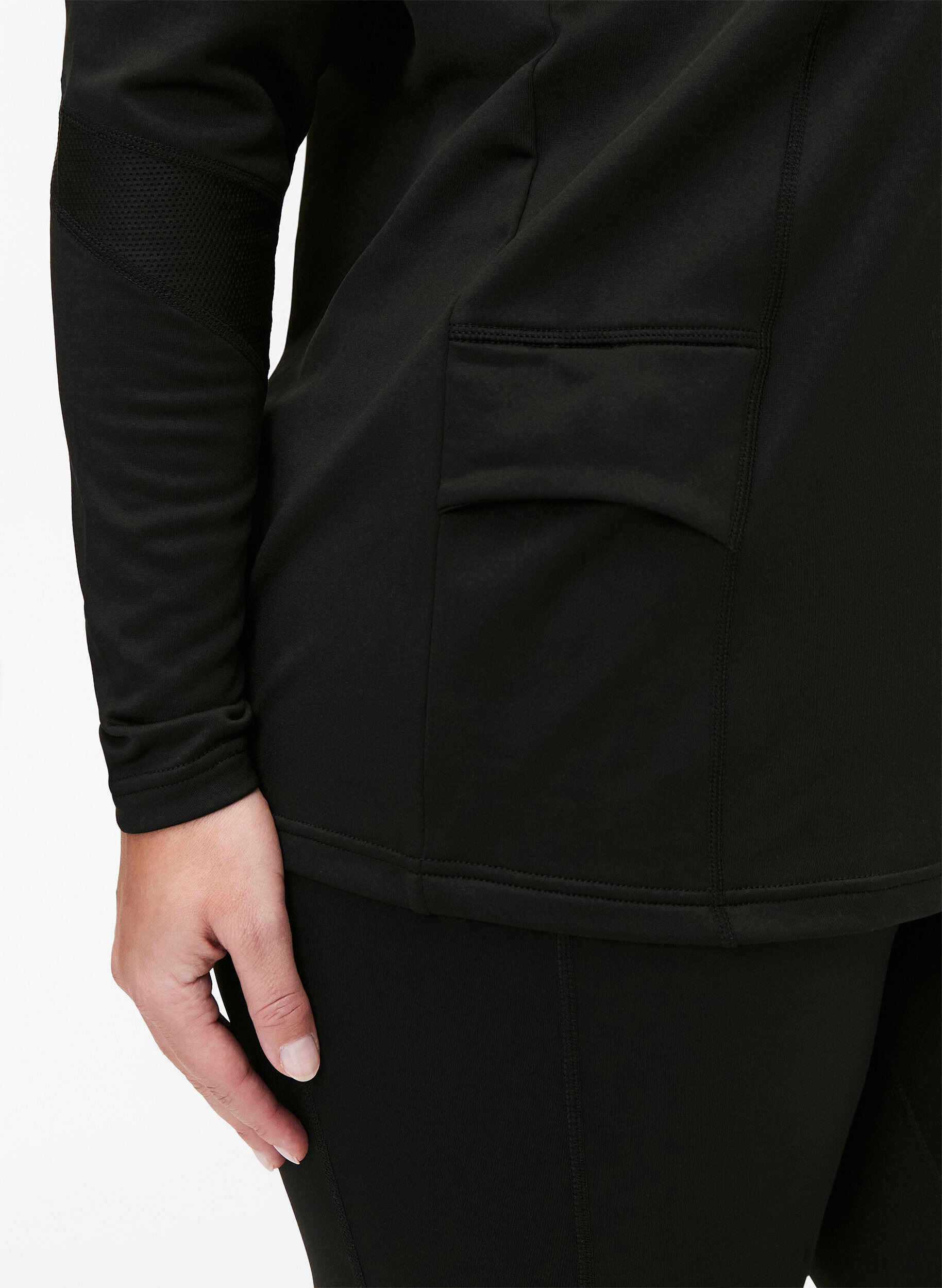 Zizzi Baselayer blus med fickor och mesh, Black, Model image number 2