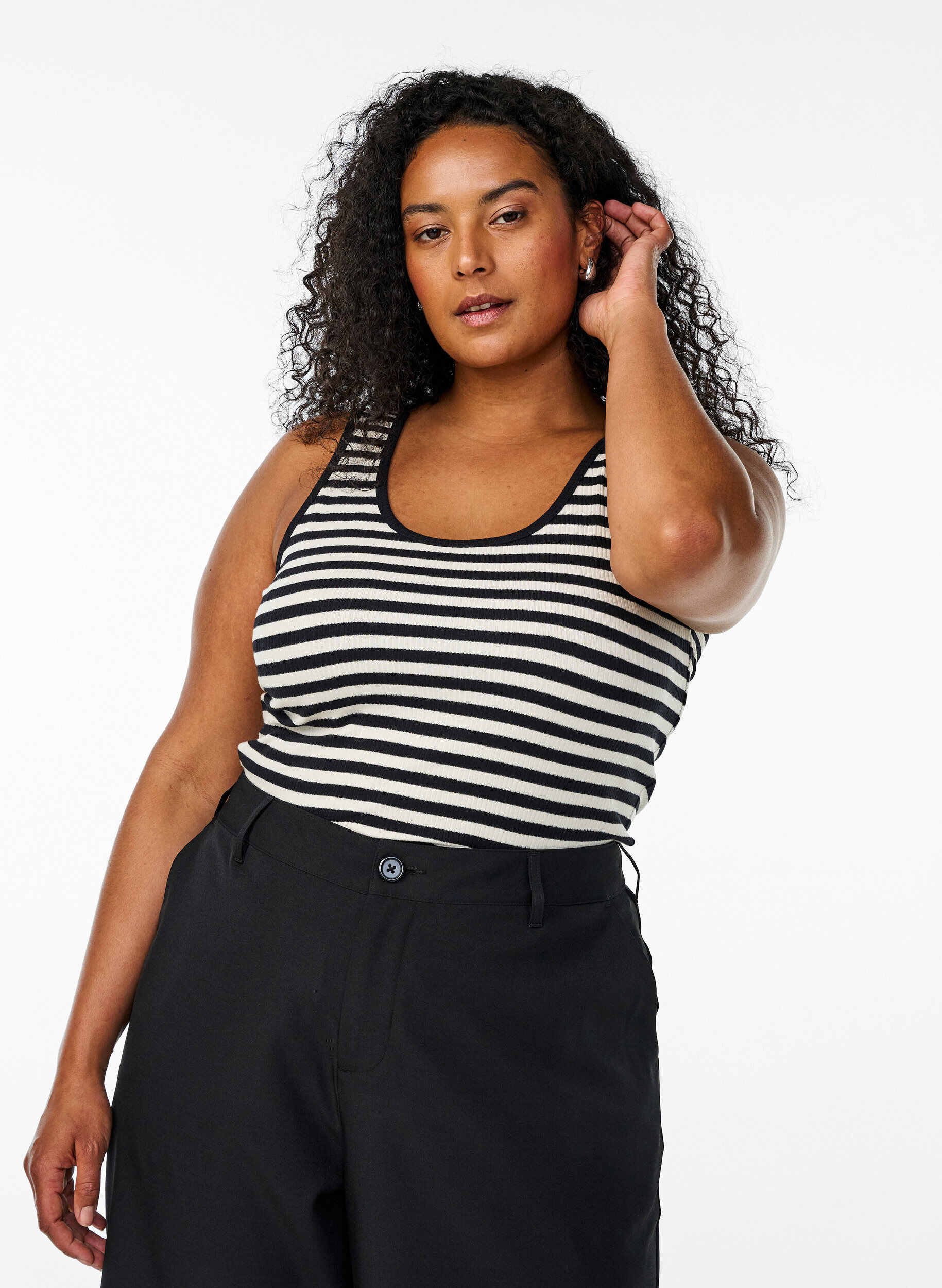 Zizzi Randigt linne med ribbstruktur, Black Snow W. Stripe, Model image number 0