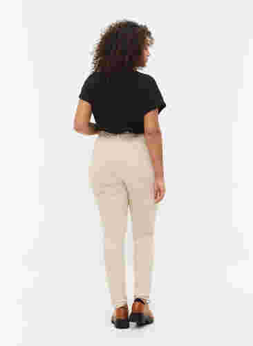 Högmidjade Amy jeans med super slim passform, Oatmeal, Model image number 1