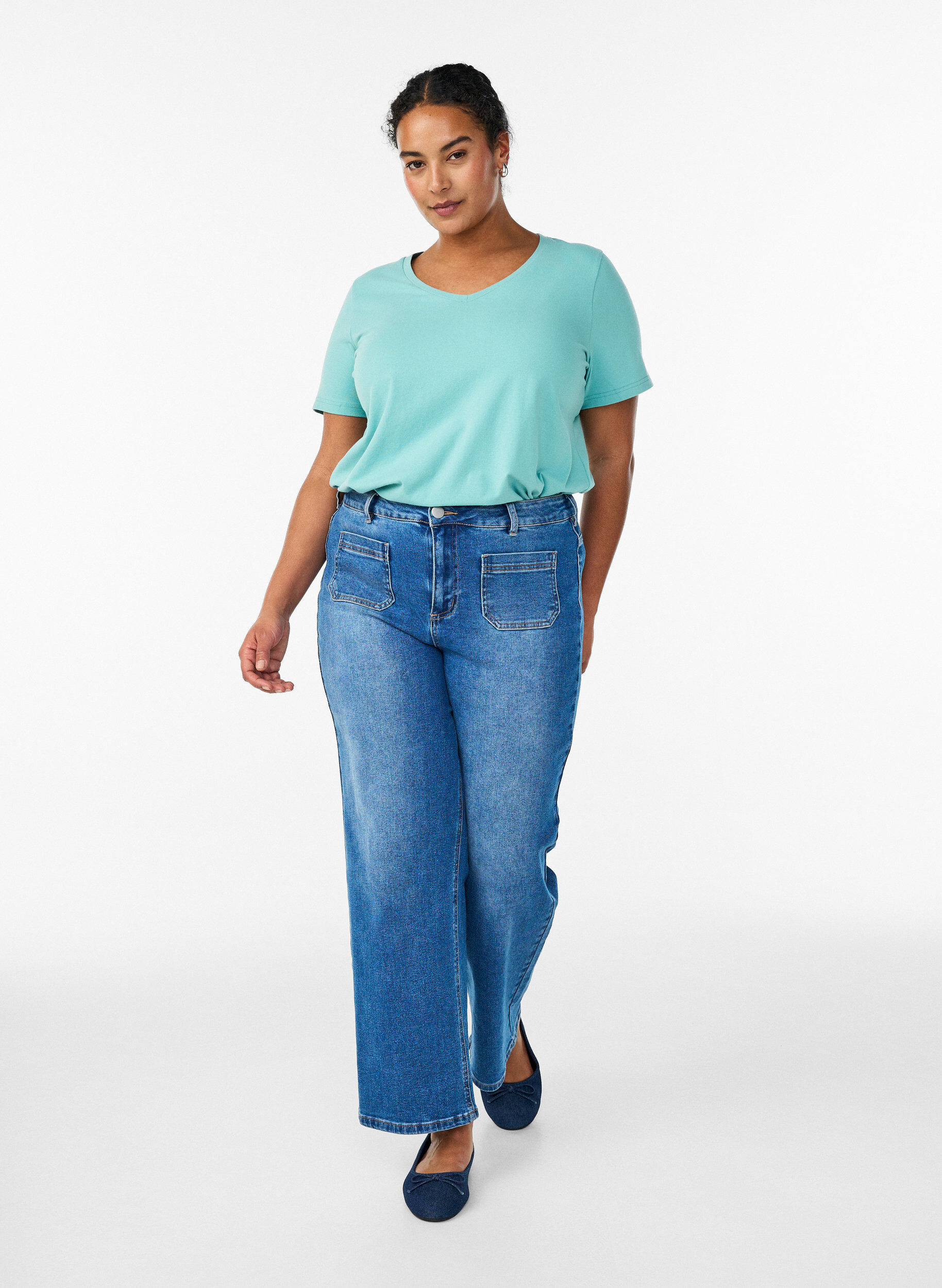 ZizziEnf&auml;rgad bas-t-shirt i bomull, Gr&ouml;n, Model image number 1