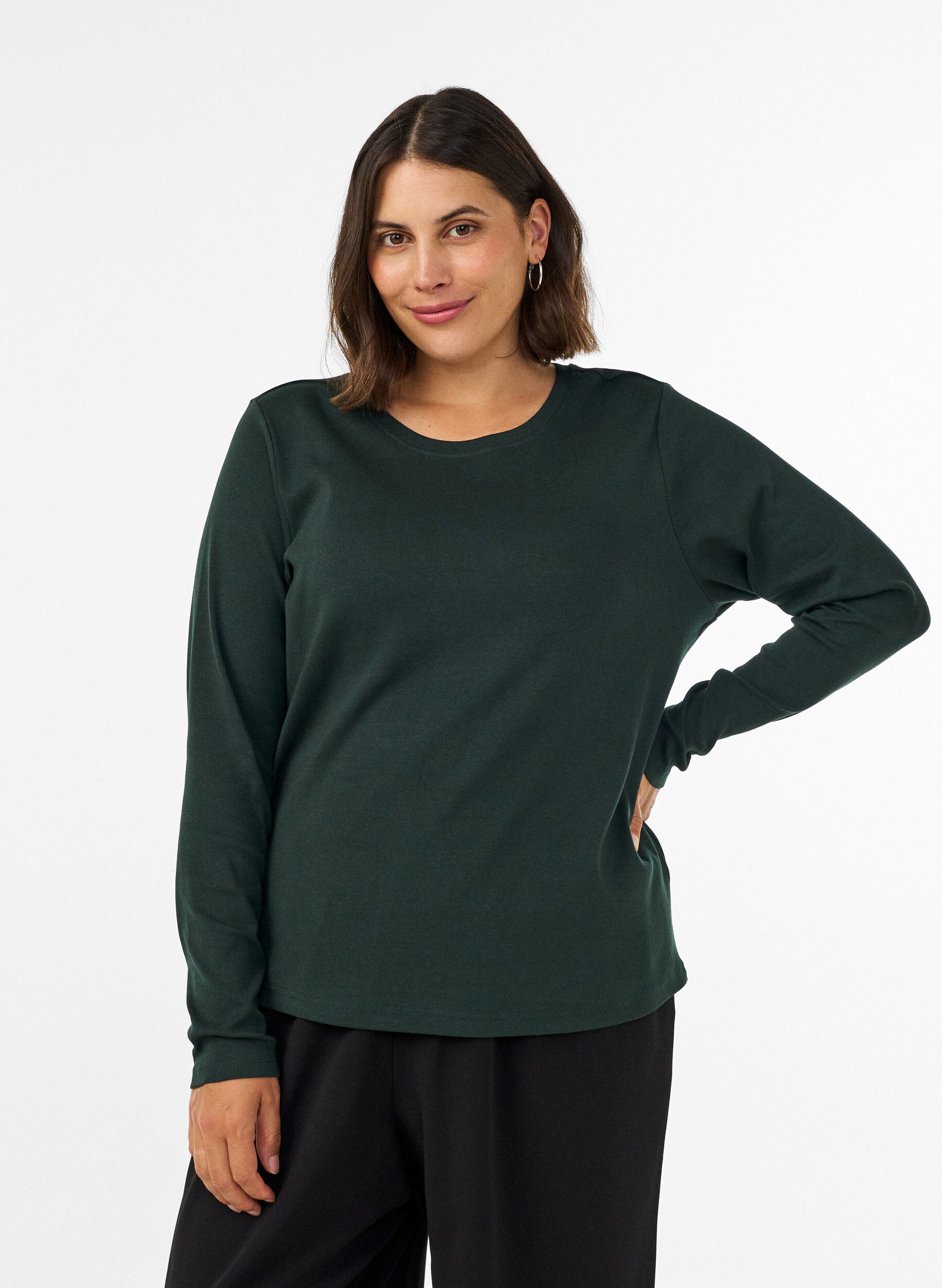 ZizziL&aring;ng&auml;rmad bas-T-shirt med rund hals, Gr&ouml;n, Model image number 0