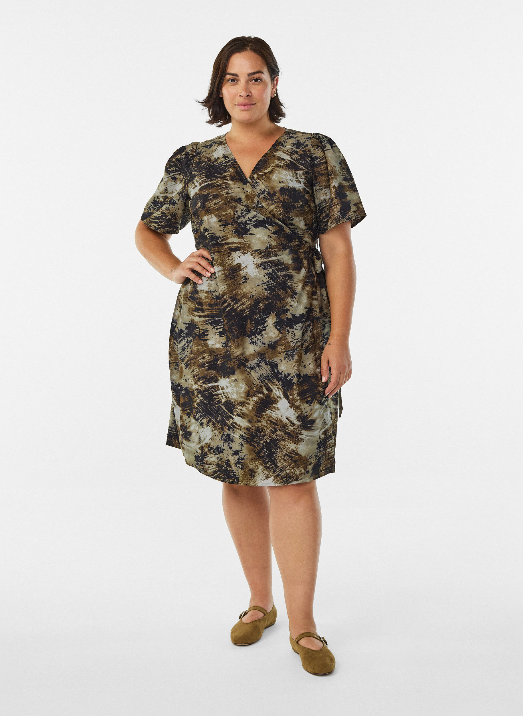 Zizzi M&ouml;nstrad omlottkl&auml;nning, Gr&ouml;n, Model image number 1