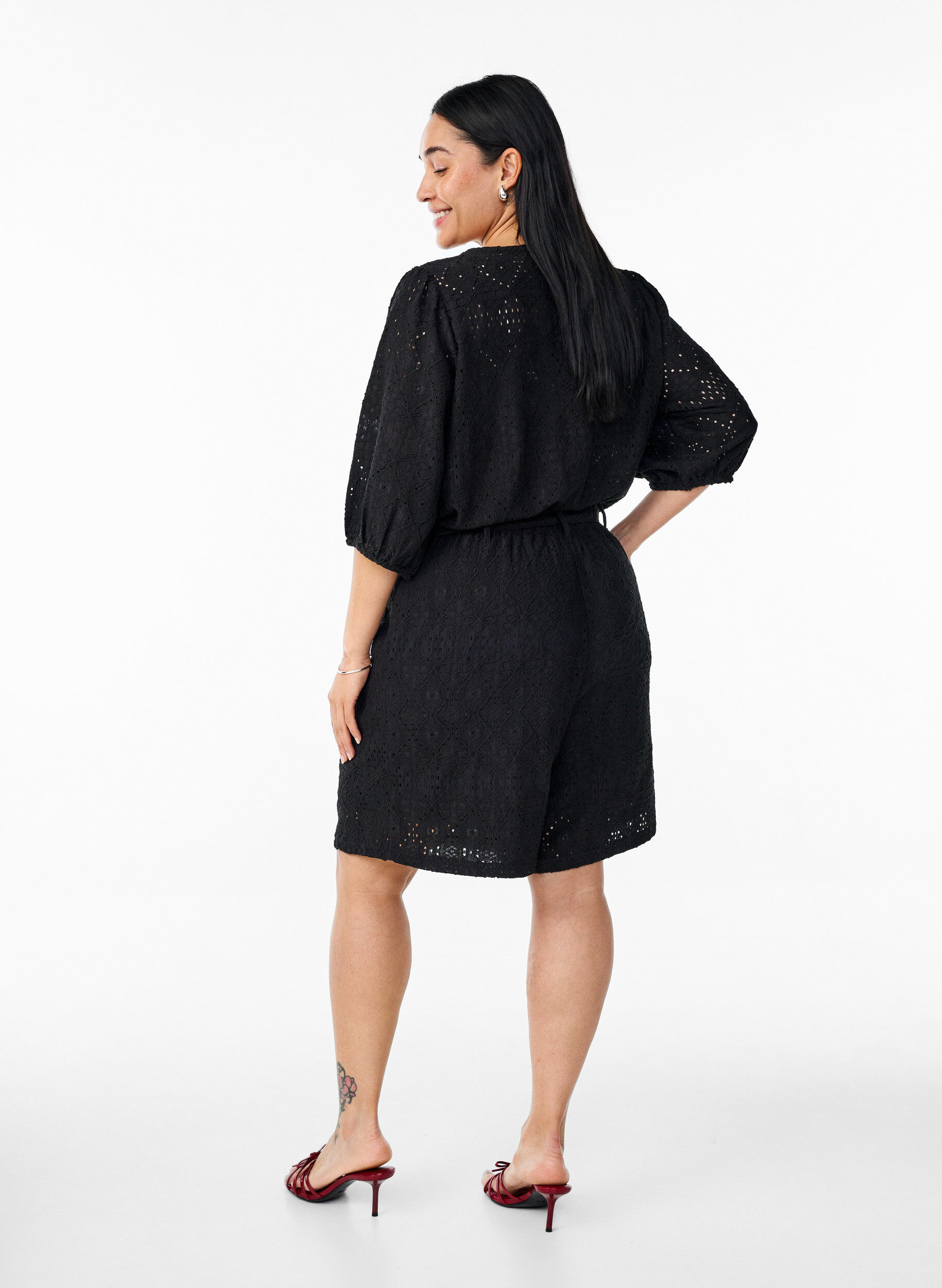 Zizzi Byxdress med kort &auml;rm och knytband, Black, Model image number 1