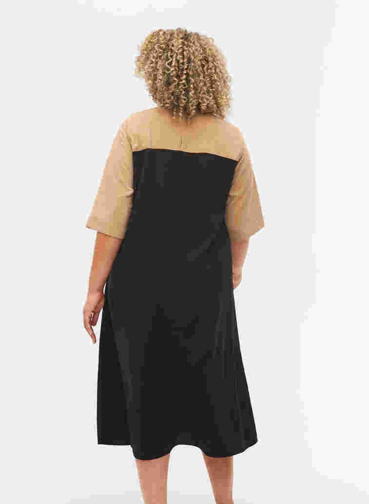 VisMidiklänning i viskos med färgblock, Black Comb, Model image number 1