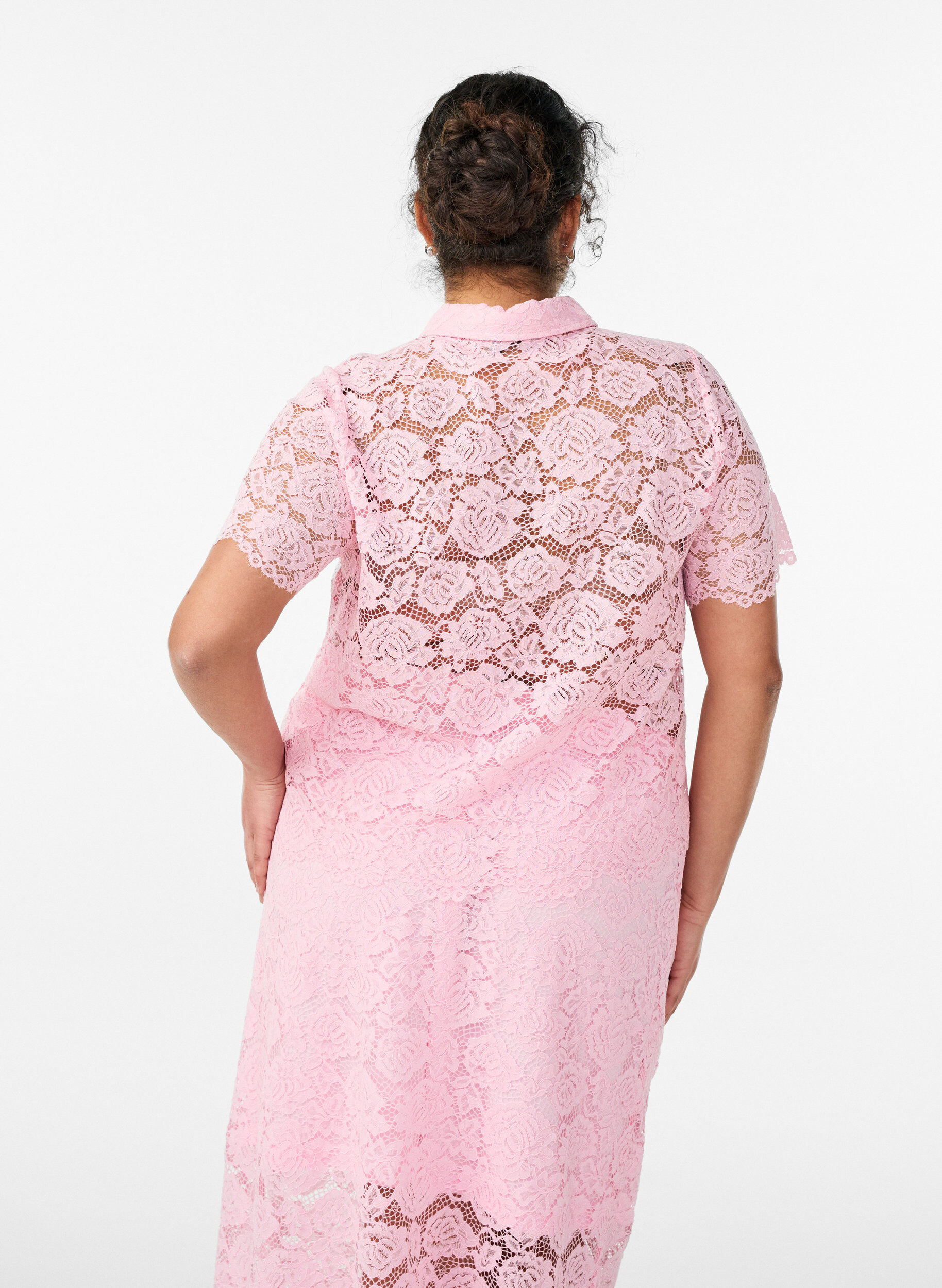 Zizzi Spetsskjortsblus med p&auml;rlknappar, Rosa, Model image number 2