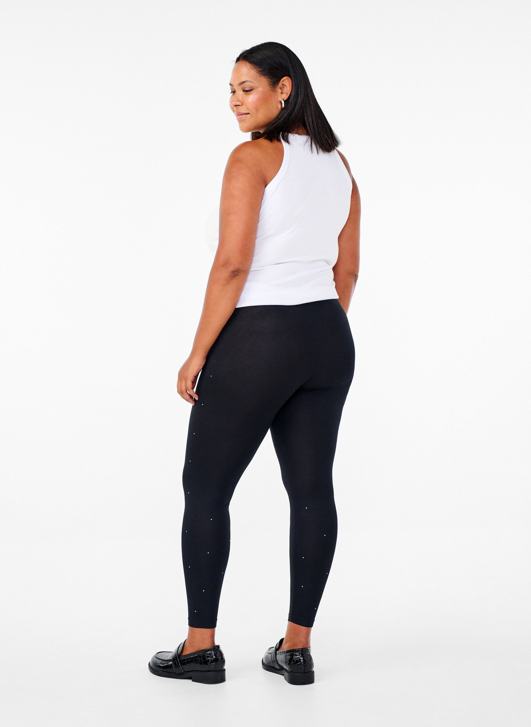 Zizzi Viskosleggings med strass, Black, Model image number 1
