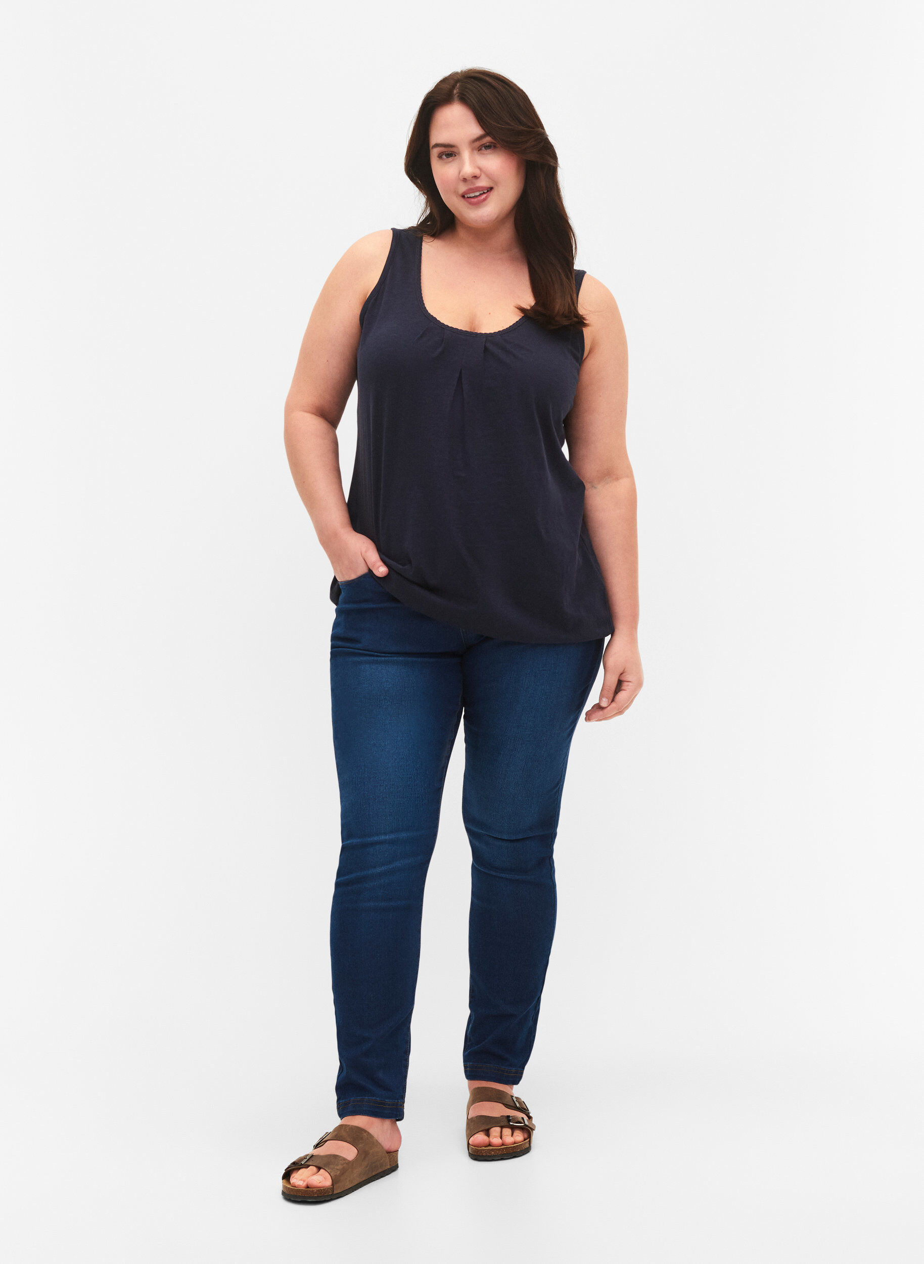 Zizzi Bomullstopp med spetskant, Navy Blazer, Model image number 2