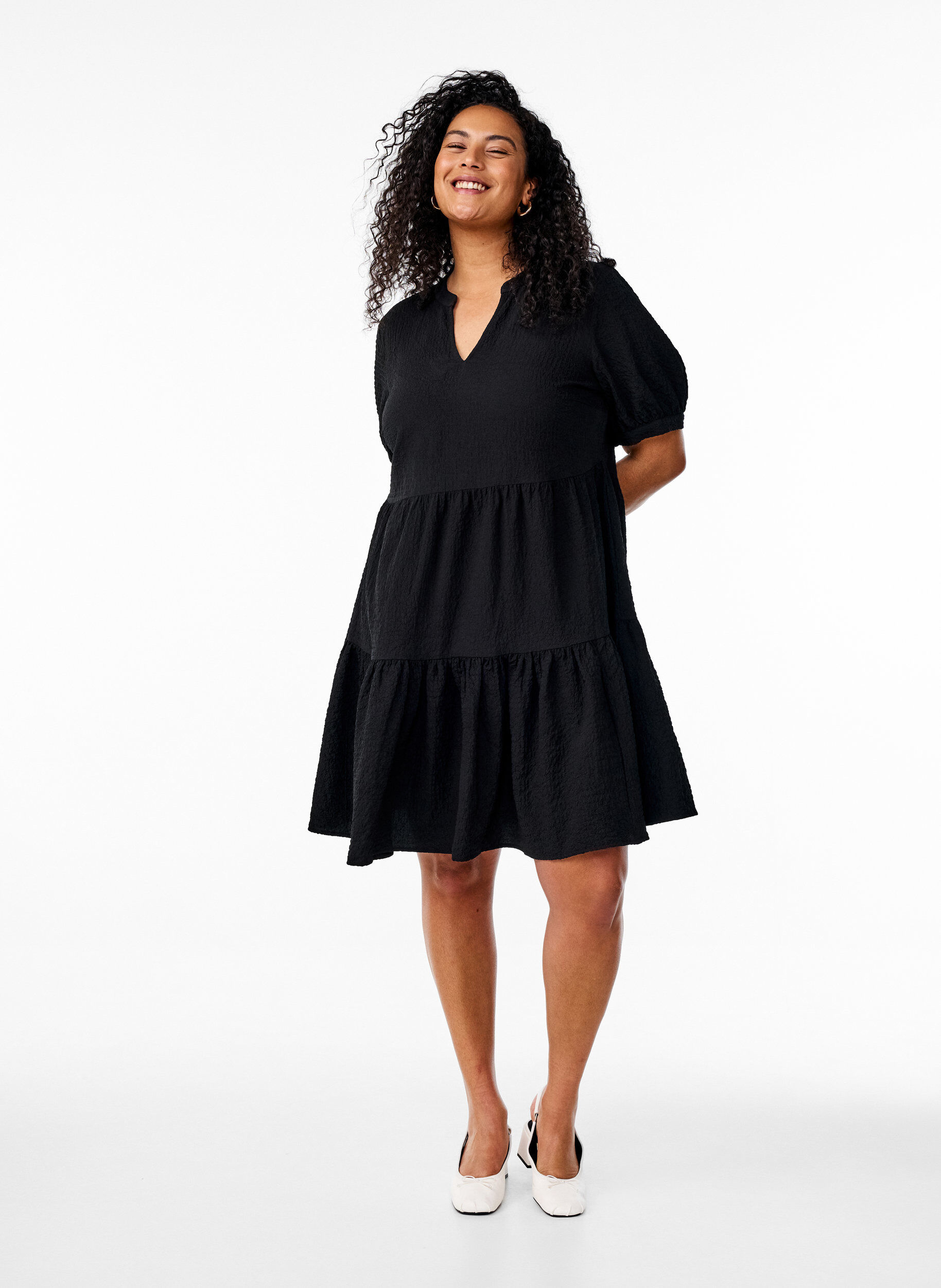 ZizziKort a-linjeformad kl&auml;nning, Svart, Model image number 1