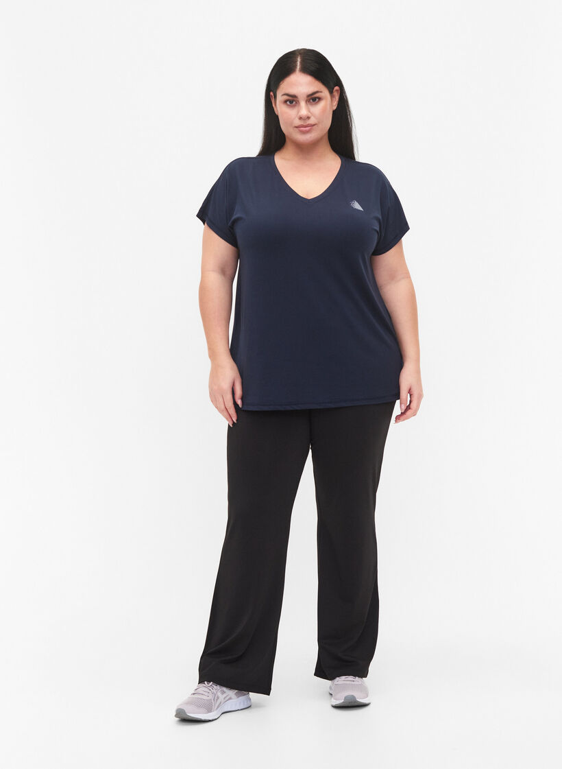 Tr&auml;nings t-shirt med v-ringning och l&ouml;s passform, Bl&aring;, Model image number 1