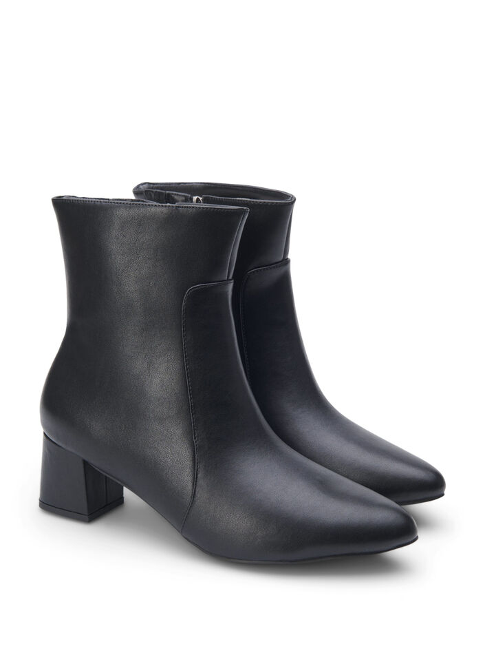 Wide fit - Ankelboots med klack i läder, Black, Packshot image number 1