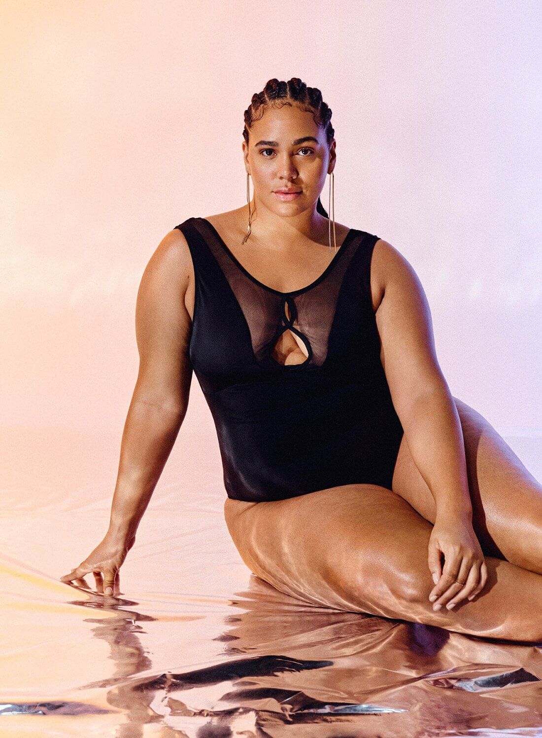 Zizzi Baddr&auml;kt i svart, , Model