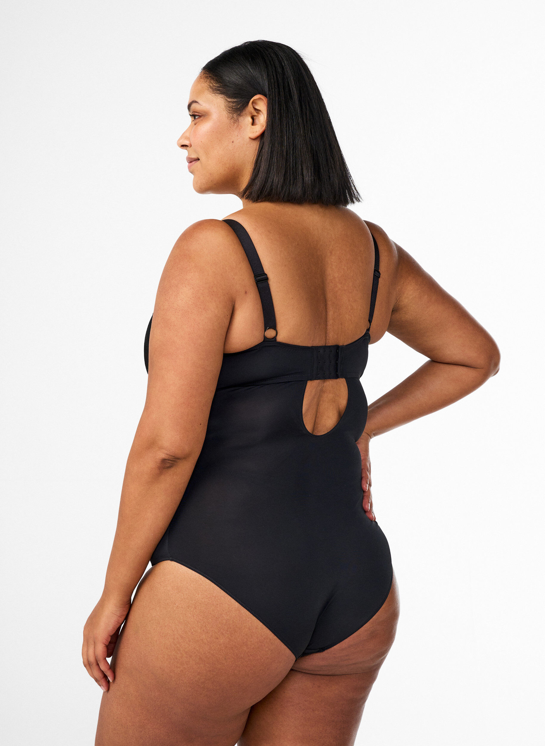 Zizzi Body med bygel och spetsdetaljer, Svart, Model image number 1