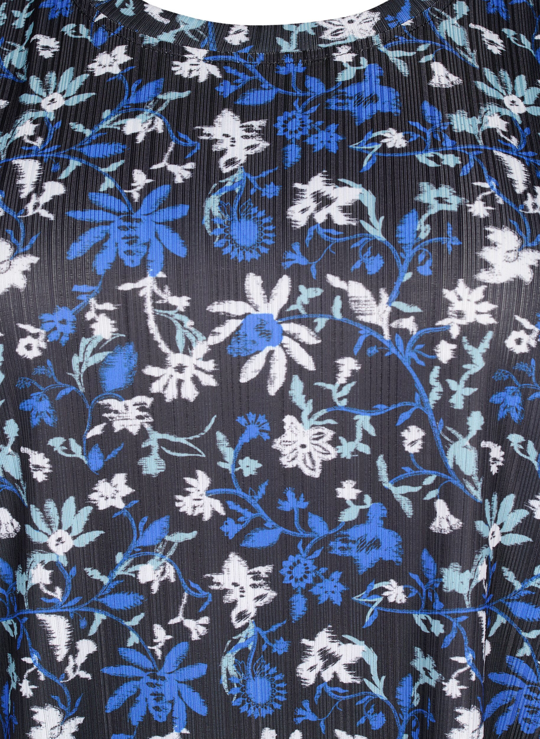 Zizzi FLASH - t-shirt med blommigt tryck, Black Blue Green AOP, Packshot image number 2