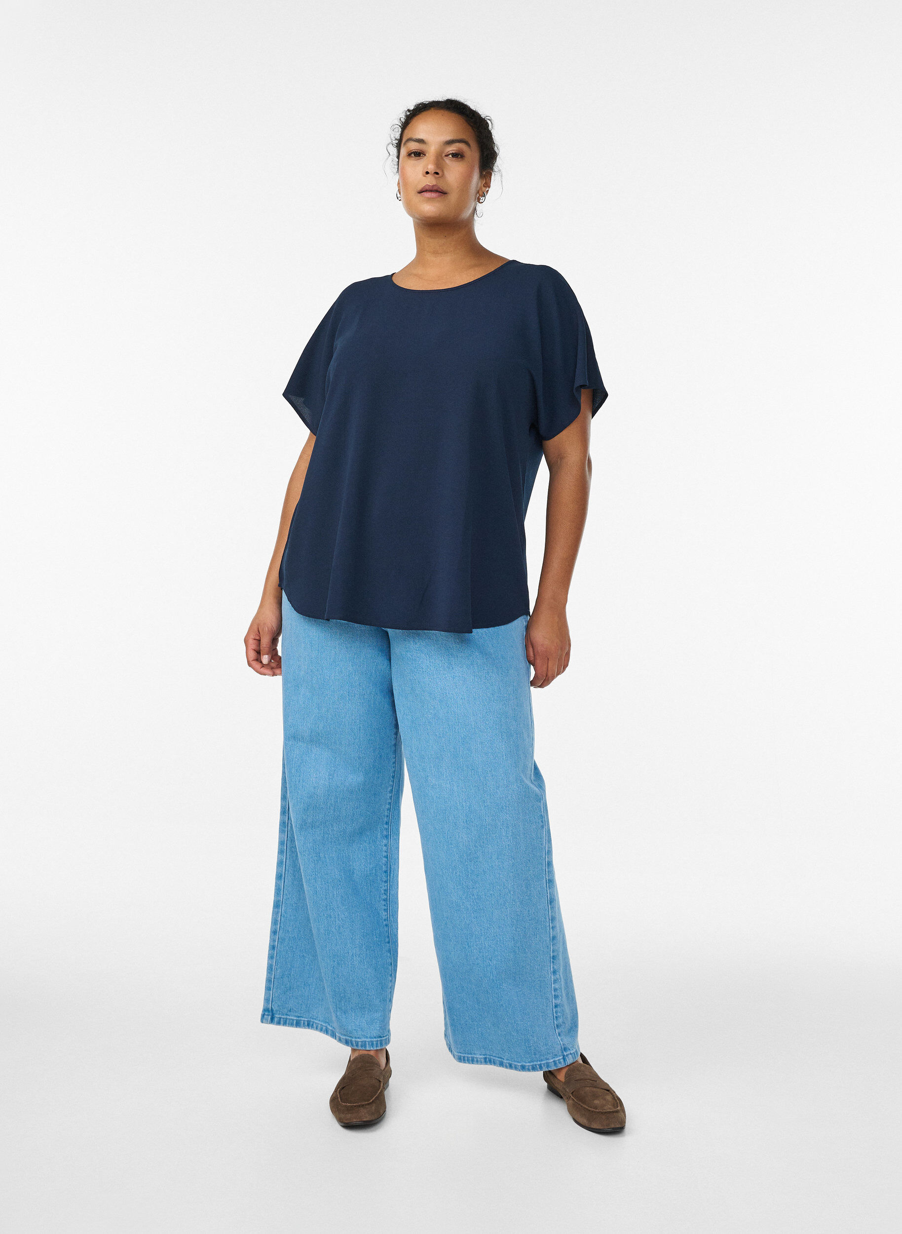 ZizziTopp med korta &auml;rmar och rund halsringning, Bl&aring;, Model image number 1