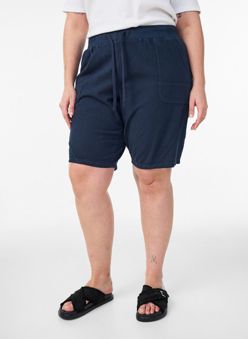 L&ouml;sa shorts i bomull med fickor, Bl&aring;, Model image number 3