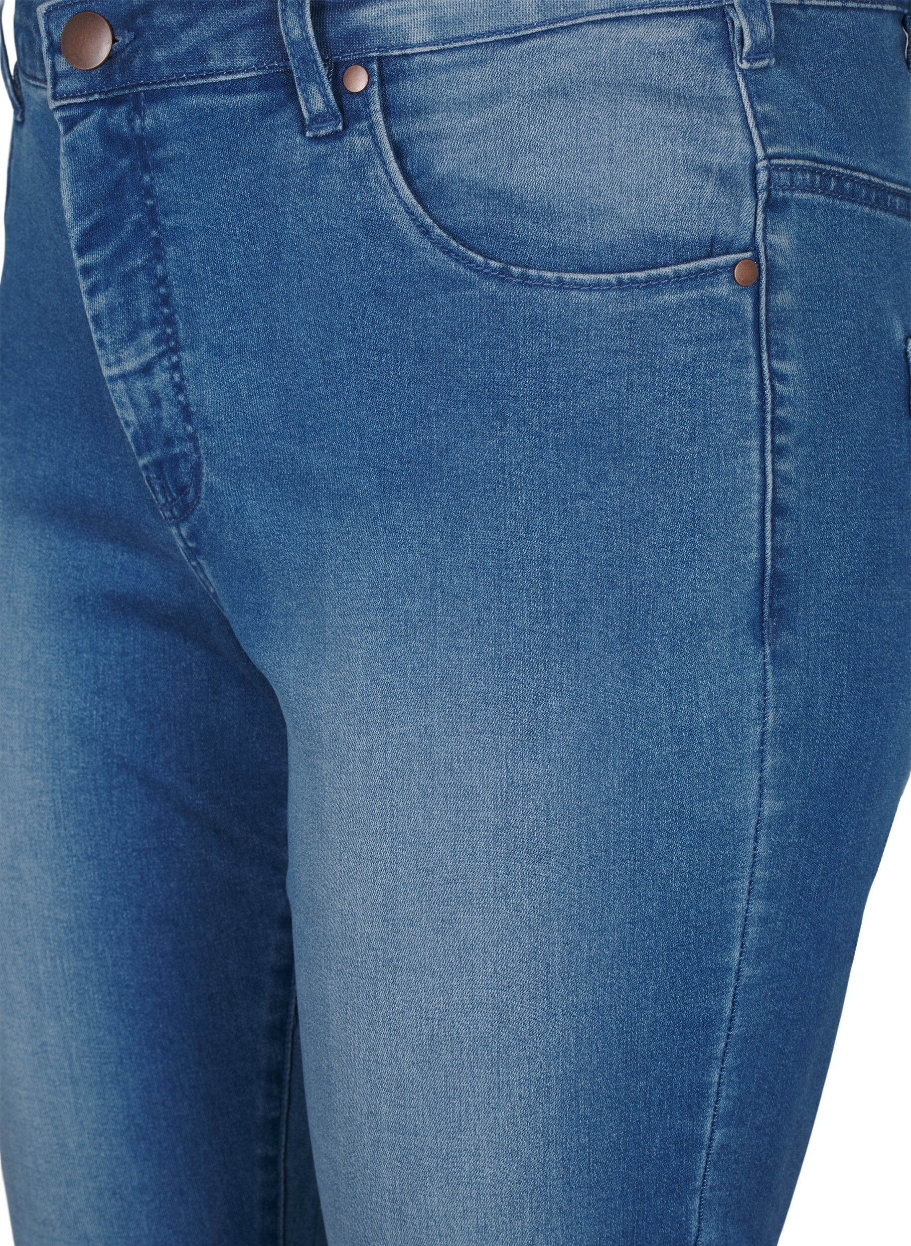 ZizziSlim fit Emily jeans med normalh&ouml;g midja, Bl&aring;, Packshot image number 2