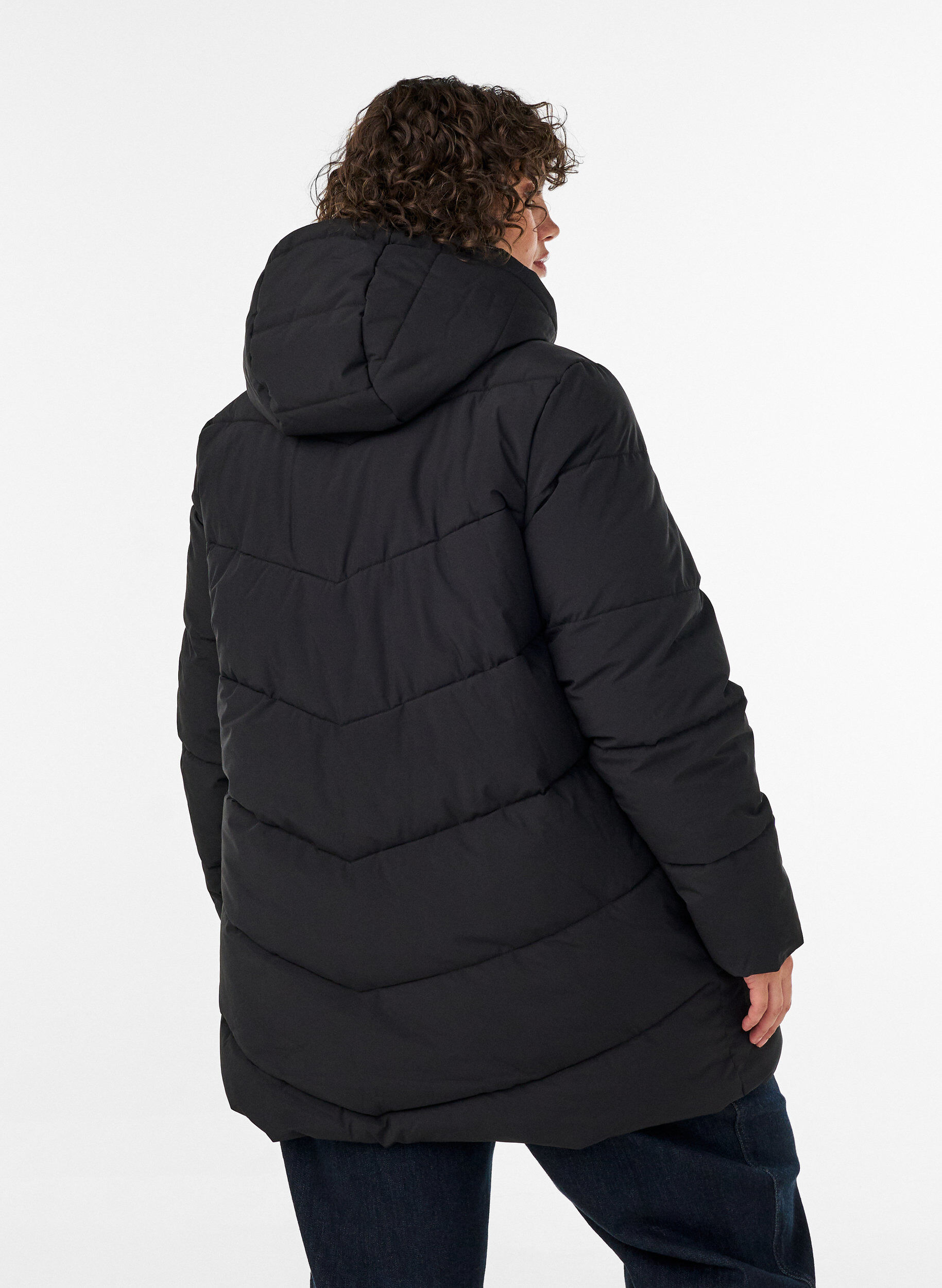 ZizziHalvl&aring;ng pufferjacka med huva, Svart, Model image number 2