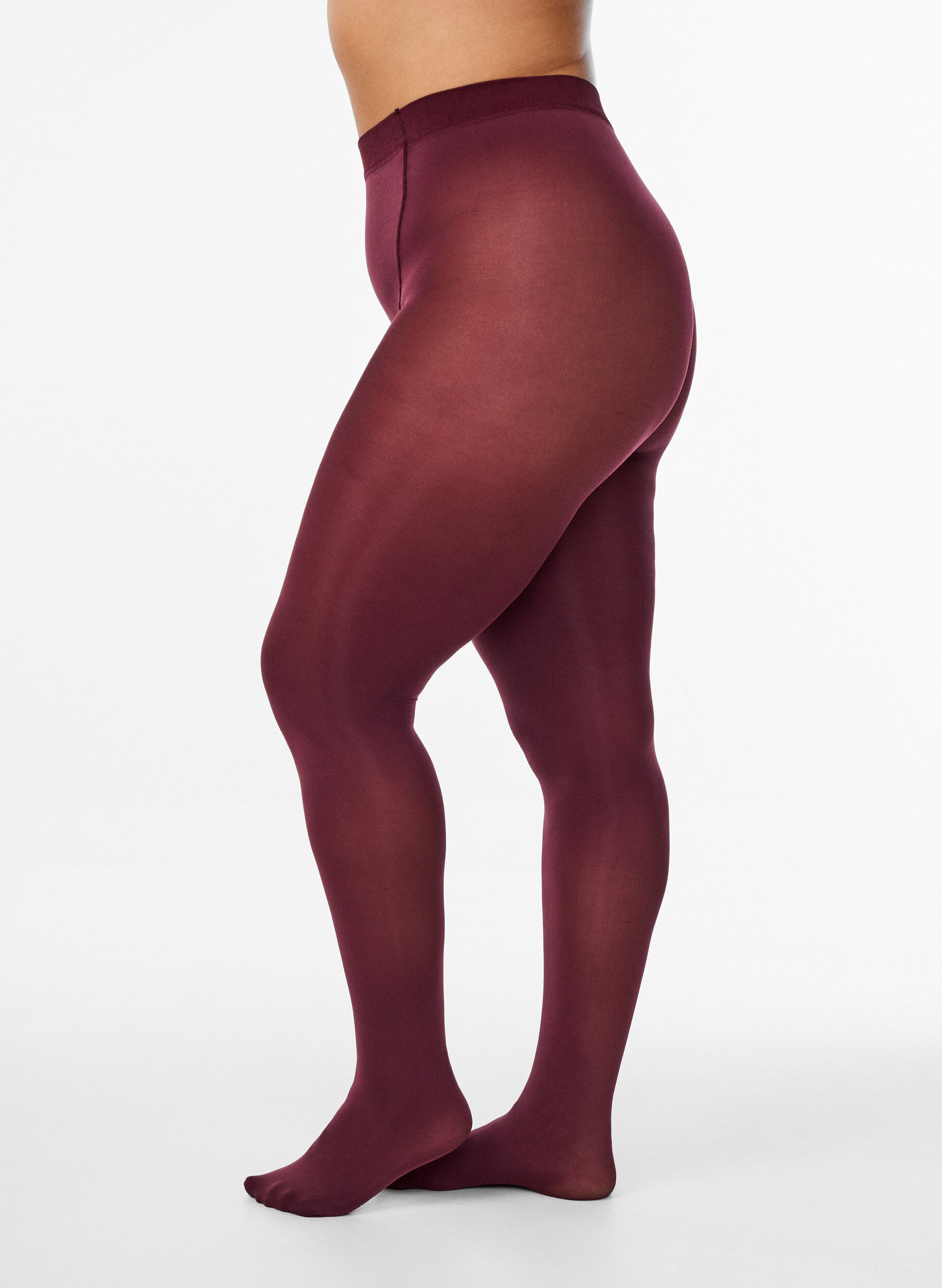 100 deniers strumpbyxor, R&ouml;d, Model