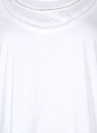 T-shirt i bomull med spetsband, Bright White, Packshot image number 2