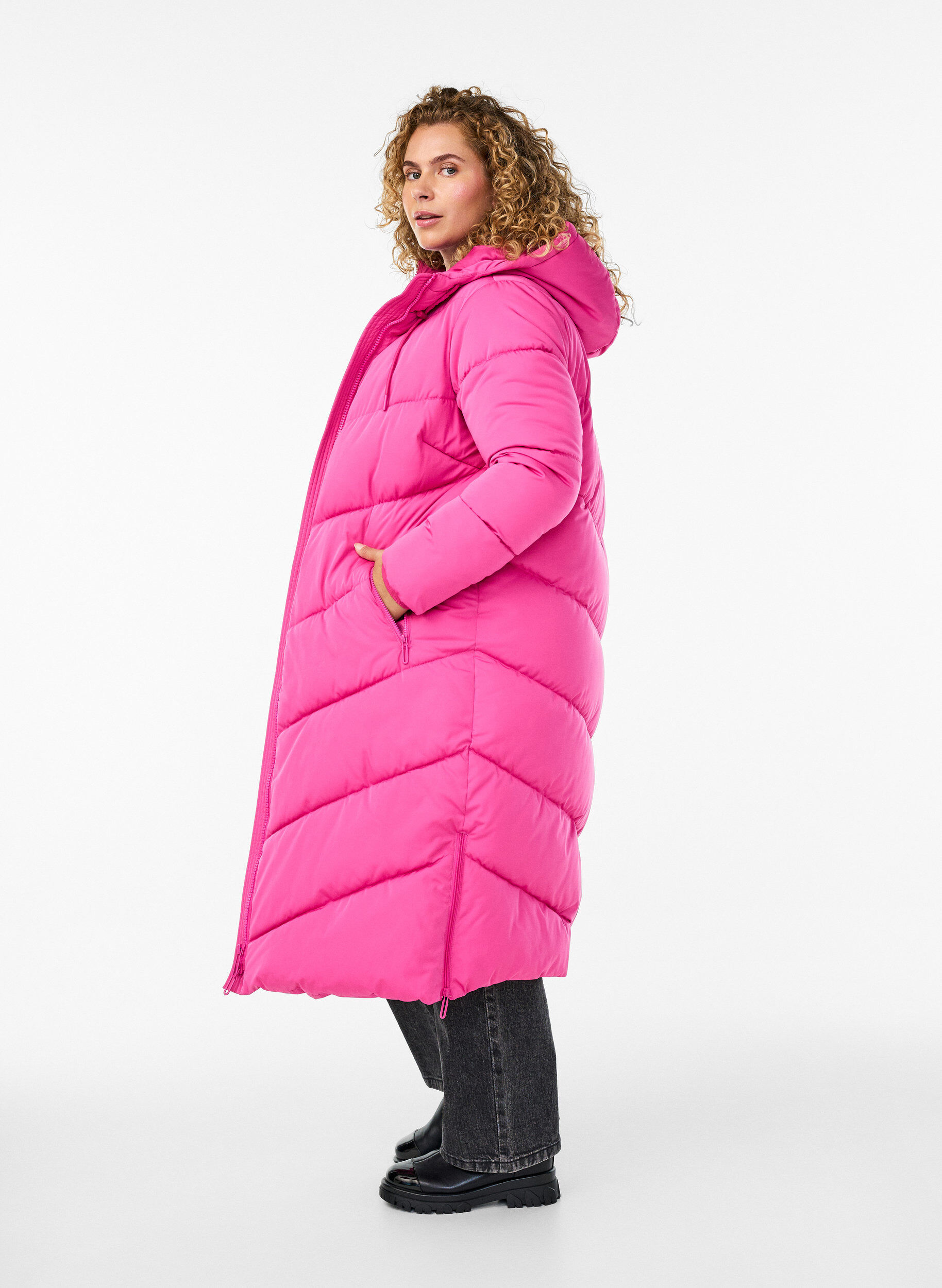 ZizziL&aring;ng pufferjacka med huva och fickor, Rosa, Model image number 2
