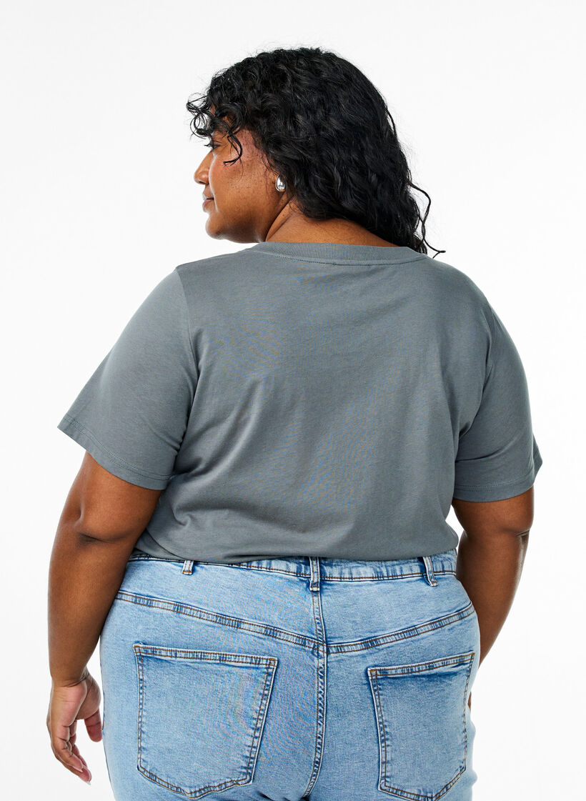 Enkel T-shirt i bomull med v-ringning, Grön, Model image number 2