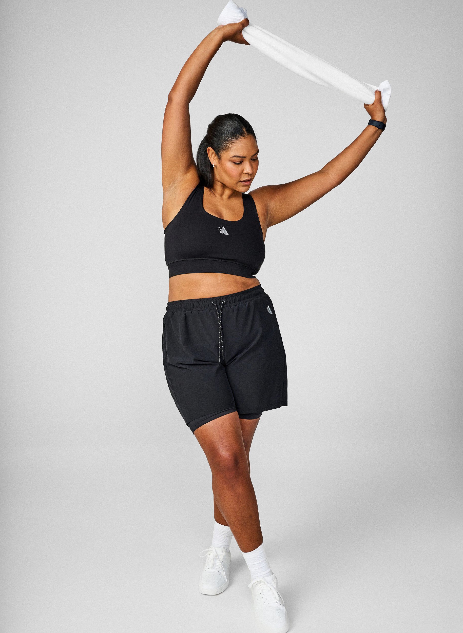 Zizzi Tr&auml;ningshorts med innershorts, Svart, Image image number 0