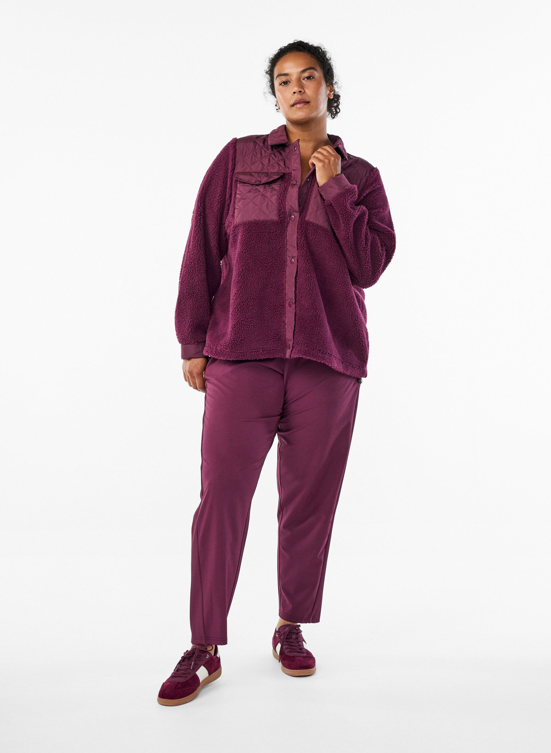 Zizzi Fleecejacka med quiltade detaljer, R&ouml;d, Model image number 1