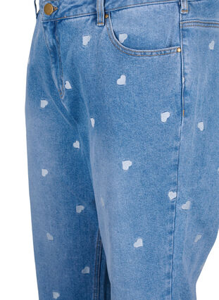 Mille mom fit jeans med hjärtan, Light blue denim, Packshot image number 2