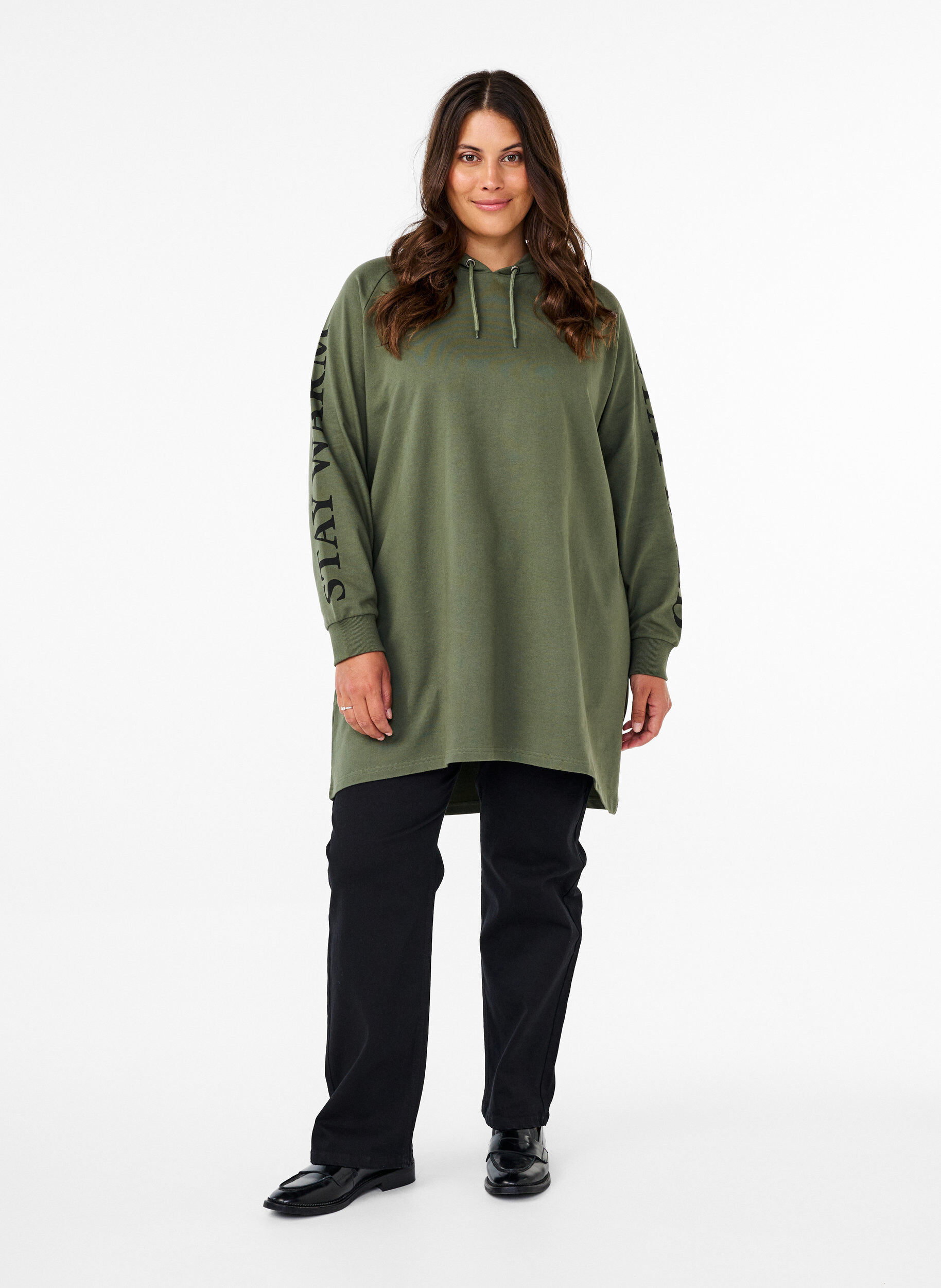 Zizzi Oversized sweatshirt med tryck p&aring; &auml;rmarna, Thyme w. Black, Model image number 2