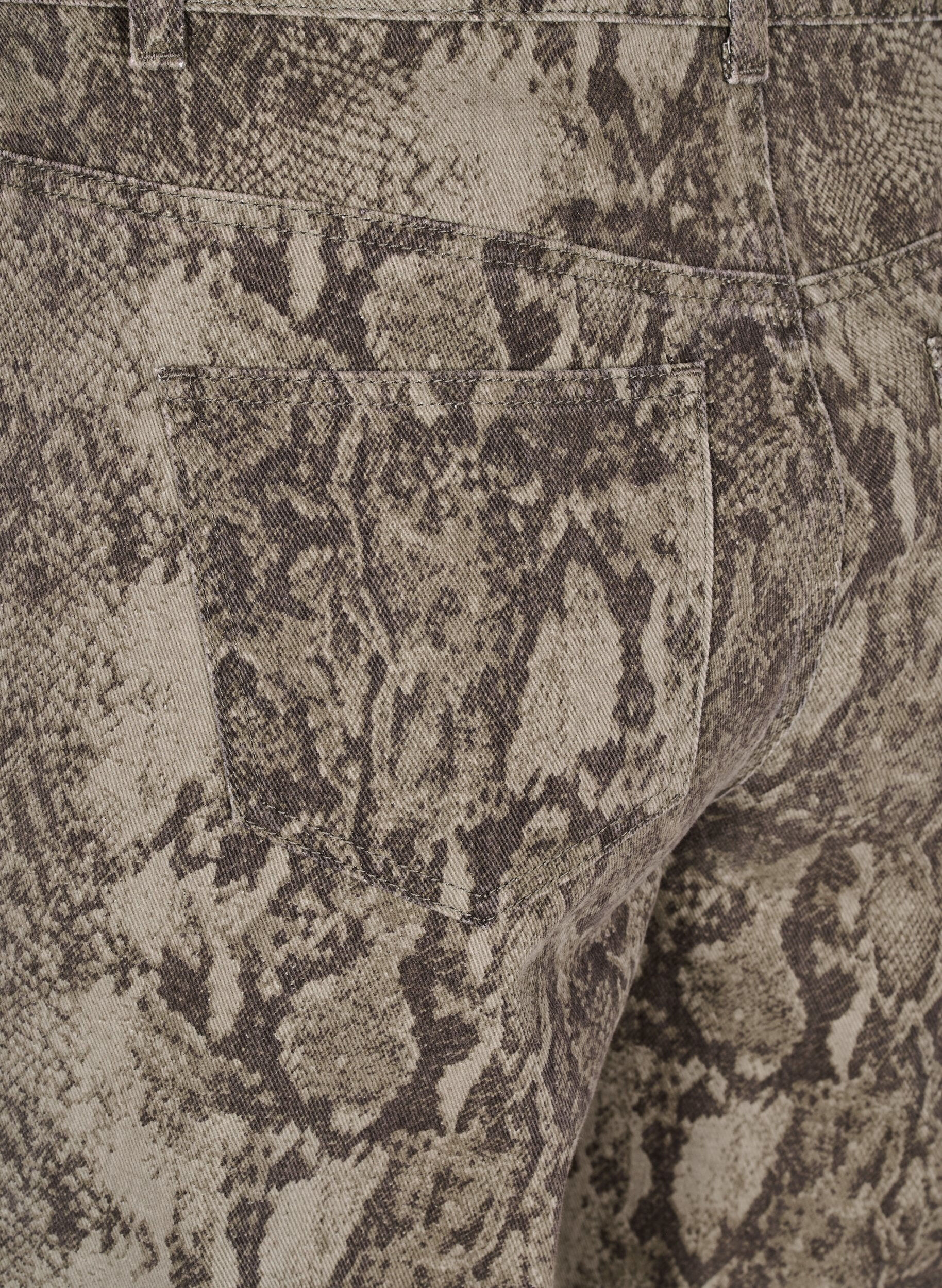 Zizzi Gemma-jeans med h&ouml;g midja och ormm&ouml;nster, Brun, Packshot image number 3